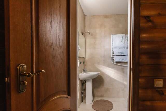 Отель Рестпарк рекреаційний комплекс Луцк-25